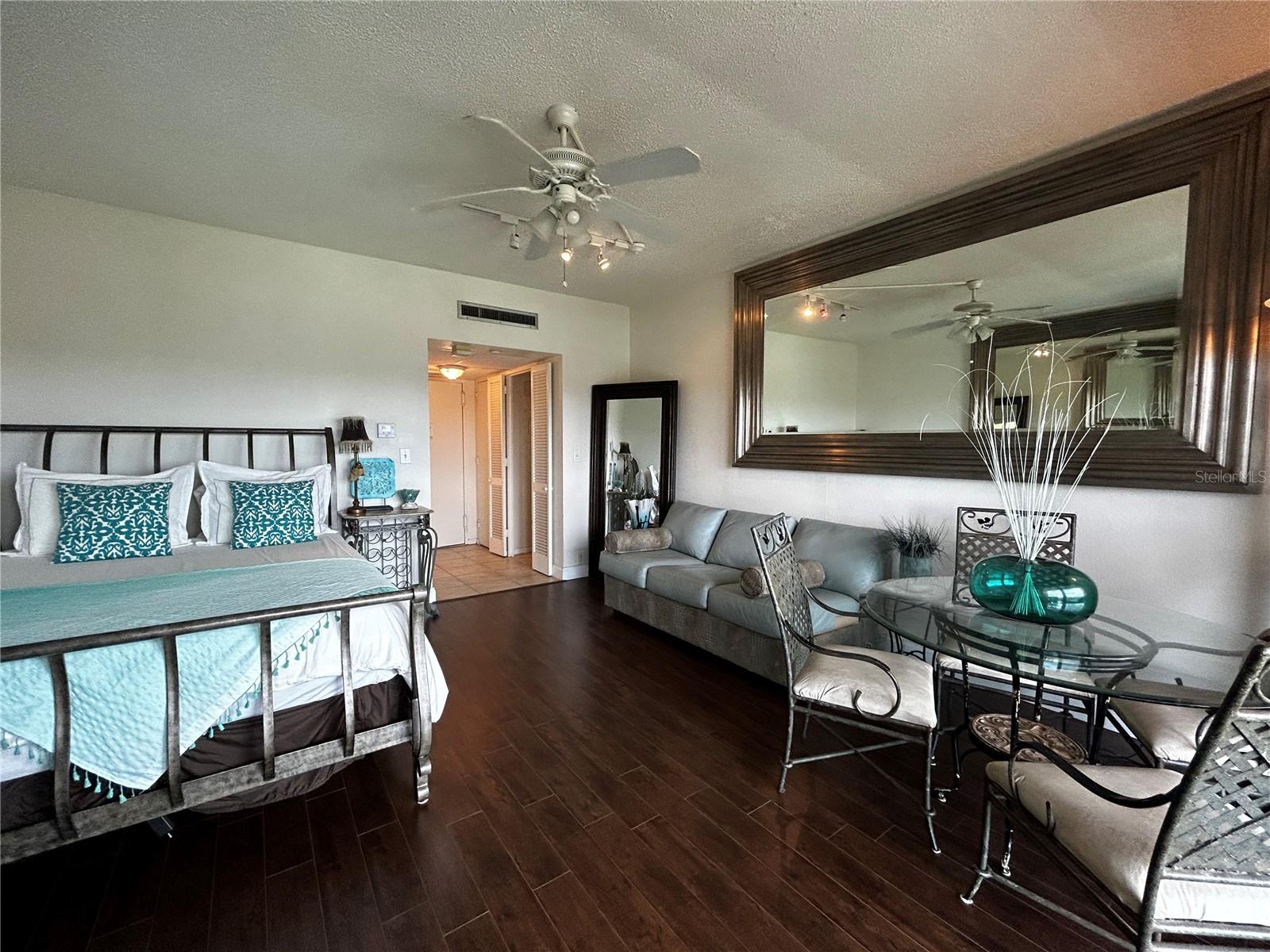 880 MANDALAY AVE #S604, CLEARWATER BEACH, FL, 33767