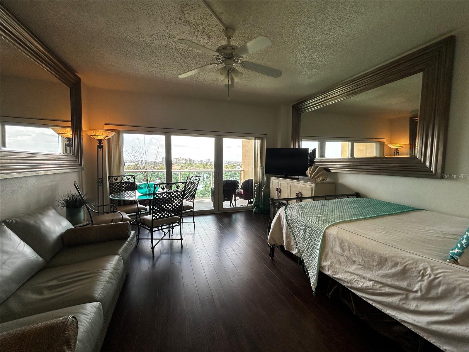 880 MANDALAY AVE #S604, CLEARWATER BEACH, FL, 33767