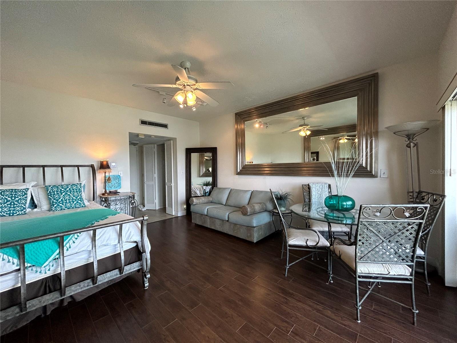 880 MANDALAY AVE #S604, CLEARWATER BEACH, FL, 33767