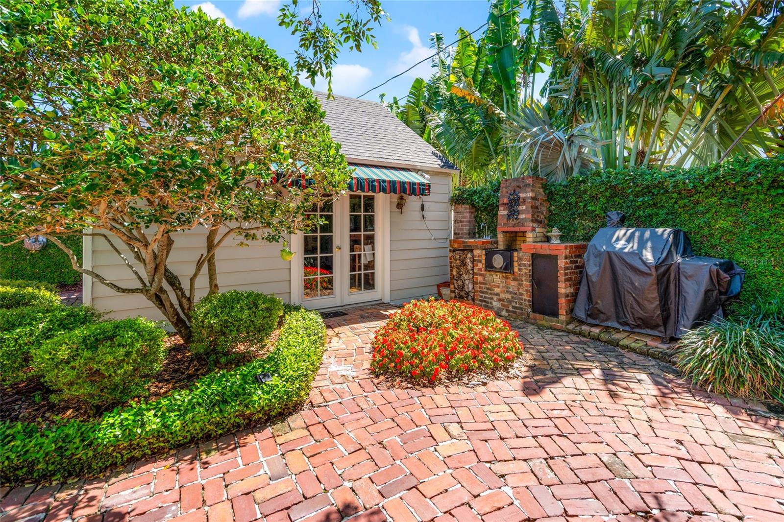 2516 W MORRISON AVE, TAMPA, FL, 33629