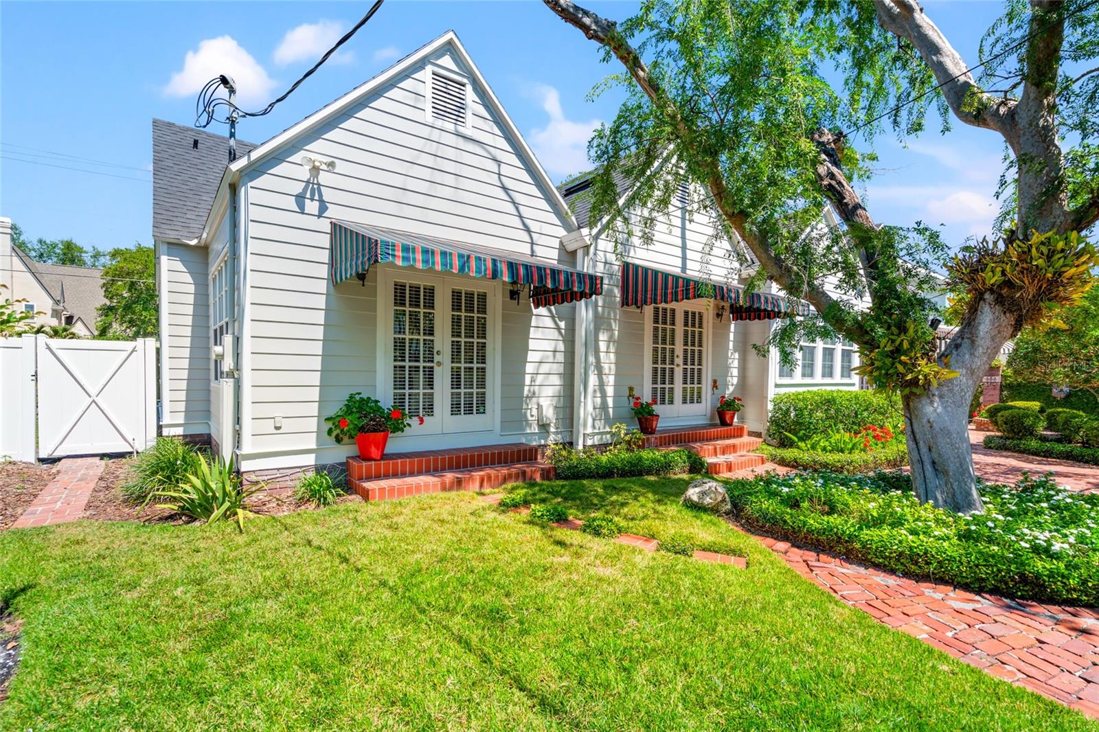 2516 W MORRISON AVE, TAMPA, FL, 33629
