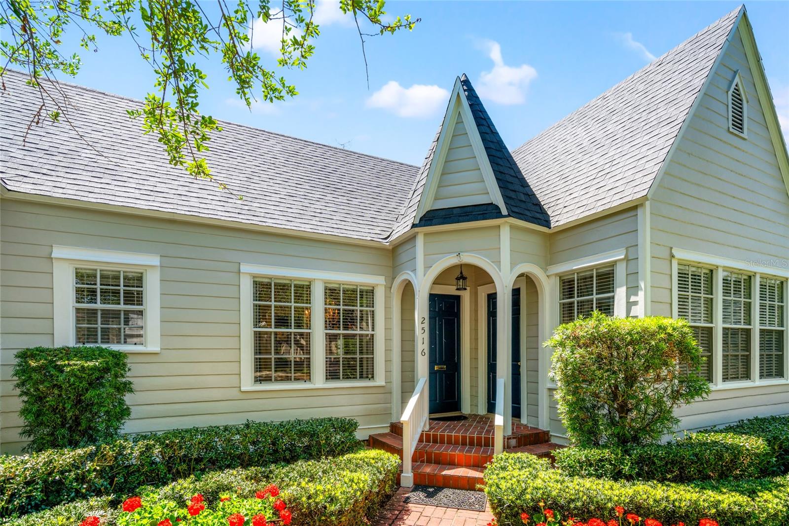 2516 W MORRISON AVE, TAMPA, FL, 33629