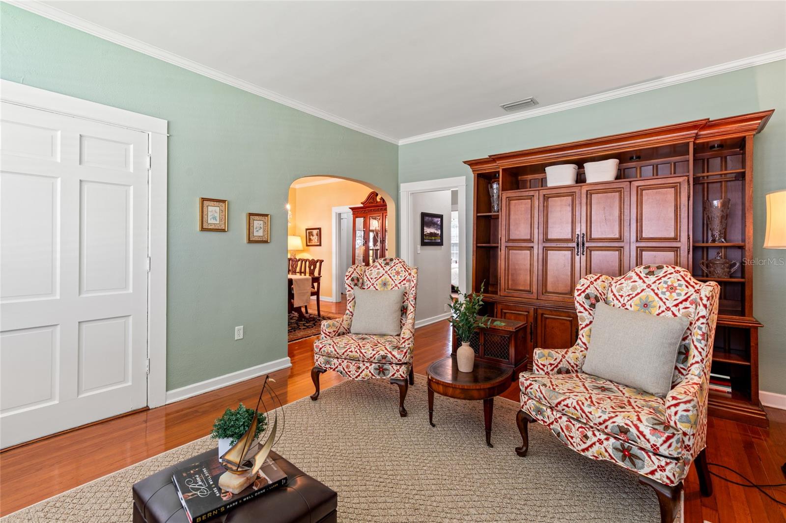 2516 W MORRISON AVE, TAMPA, FL, 33629