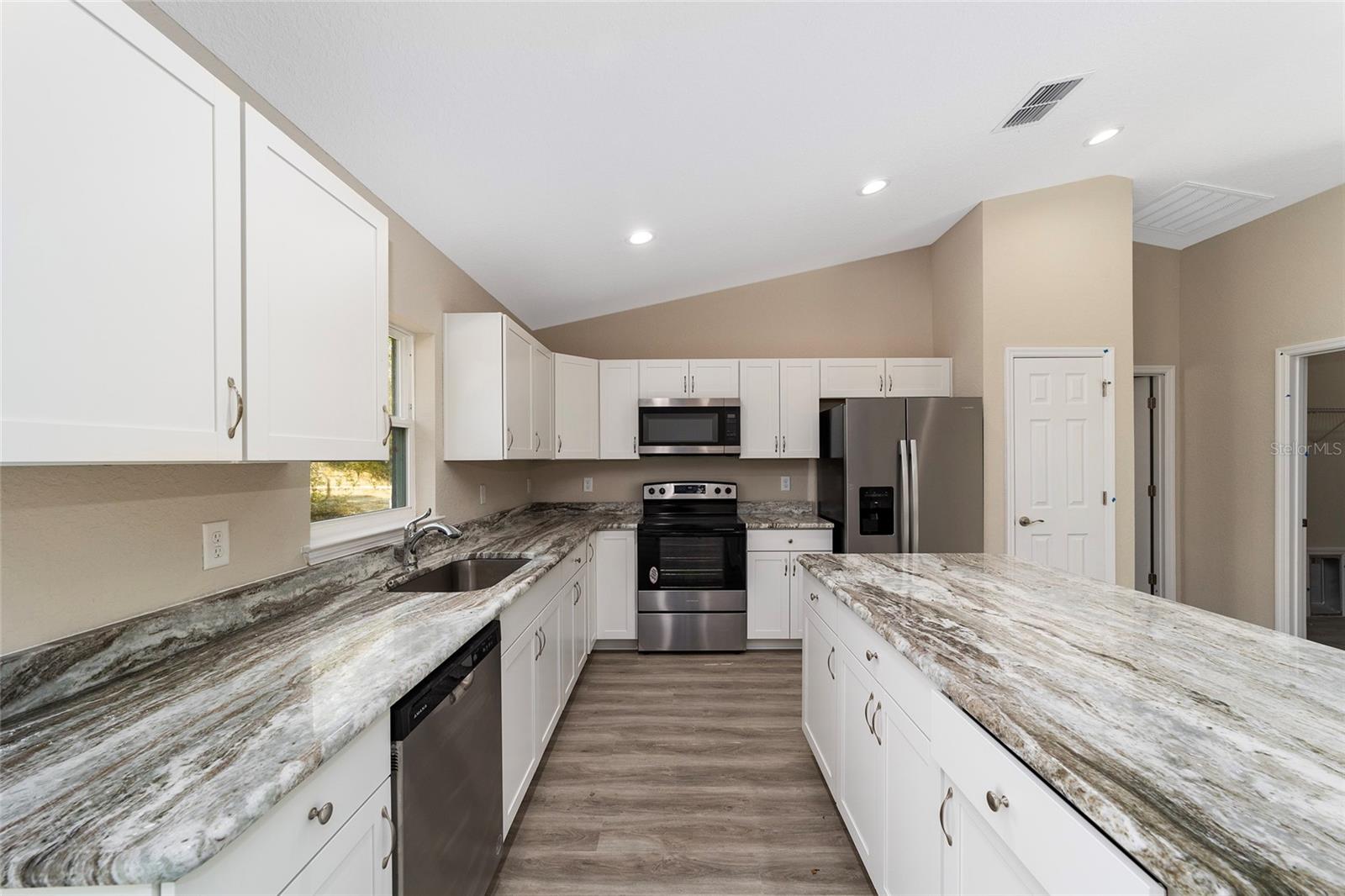 1829 W G MARTINELLI BLVD, CITRUS SPRINGS, FL, 34434