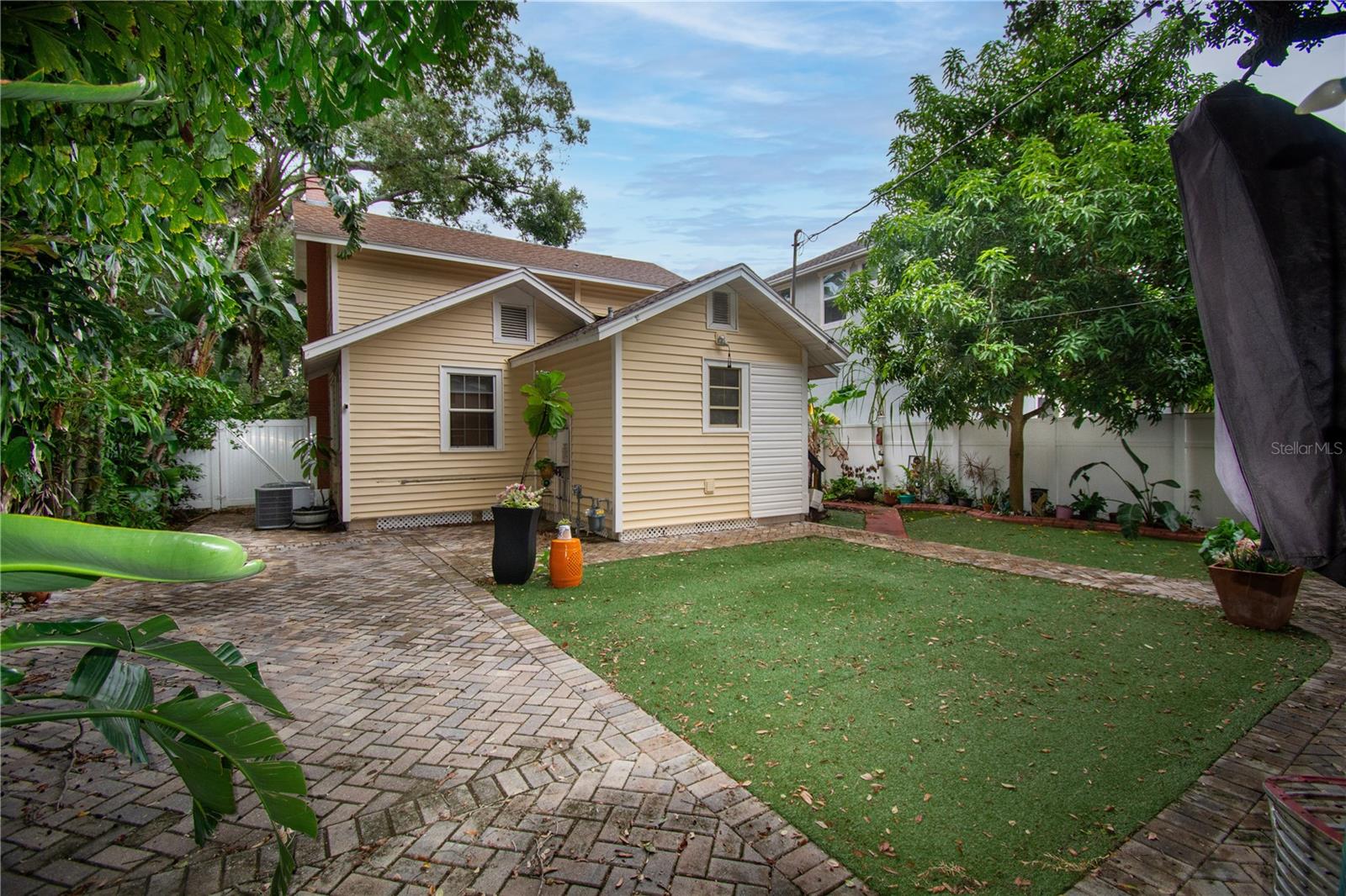 1430 20TH AVE N #A, ST PETERSBURG, FL, 33704