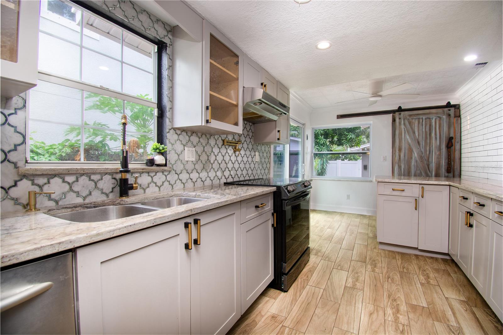 1430 20TH AVE N #A, ST PETERSBURG, FL, 33704