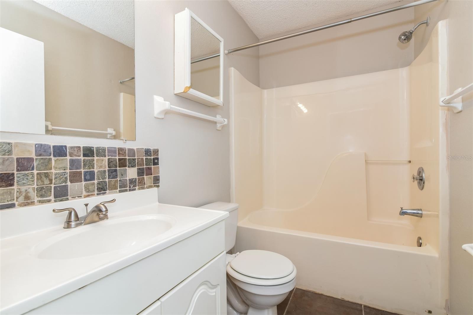 116 REBECCA DR NE, WINTER HAVEN, FL, 33881