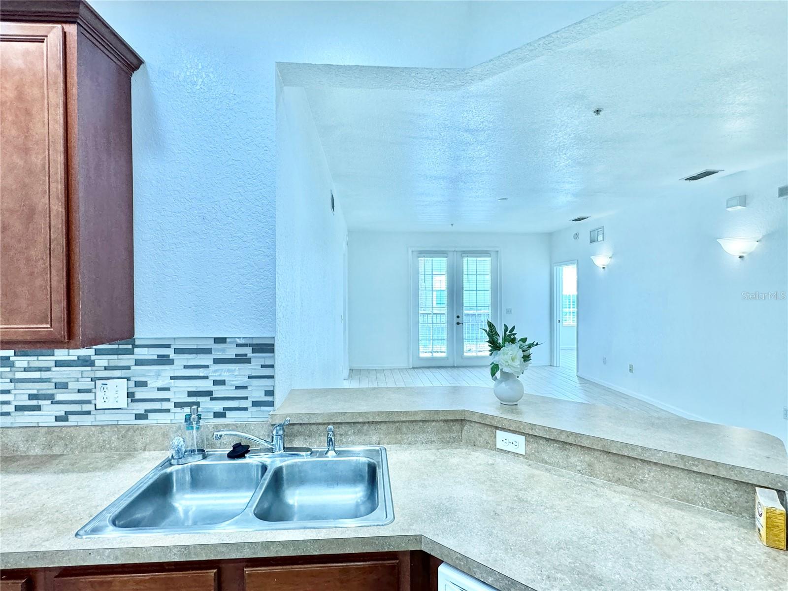 3001 LAUREL PARK LN #102, KISSIMMEE, FL, 34741
