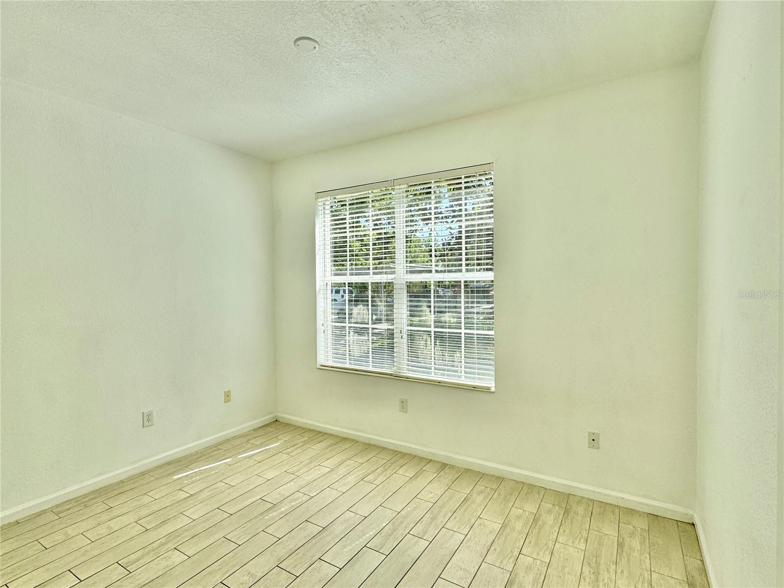 3001 LAUREL PARK LN #102, KISSIMMEE, FL, 34741
