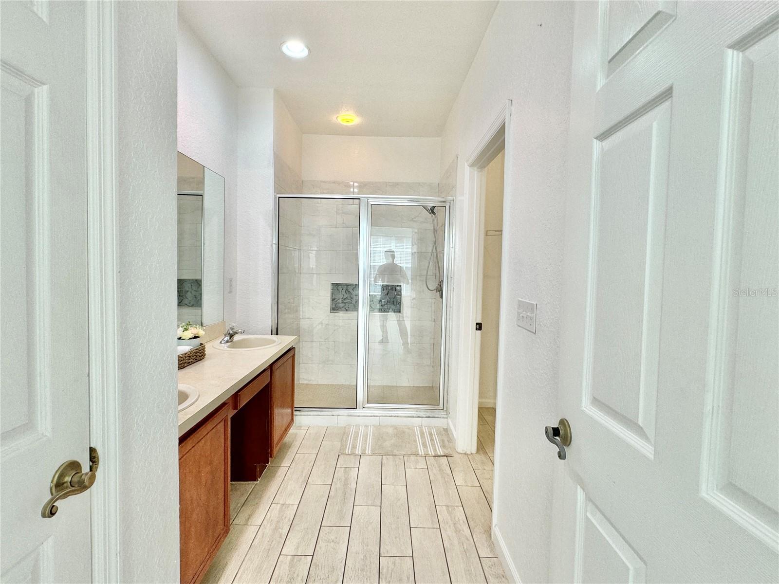 3001 LAUREL PARK LN #102, KISSIMMEE, FL, 34741