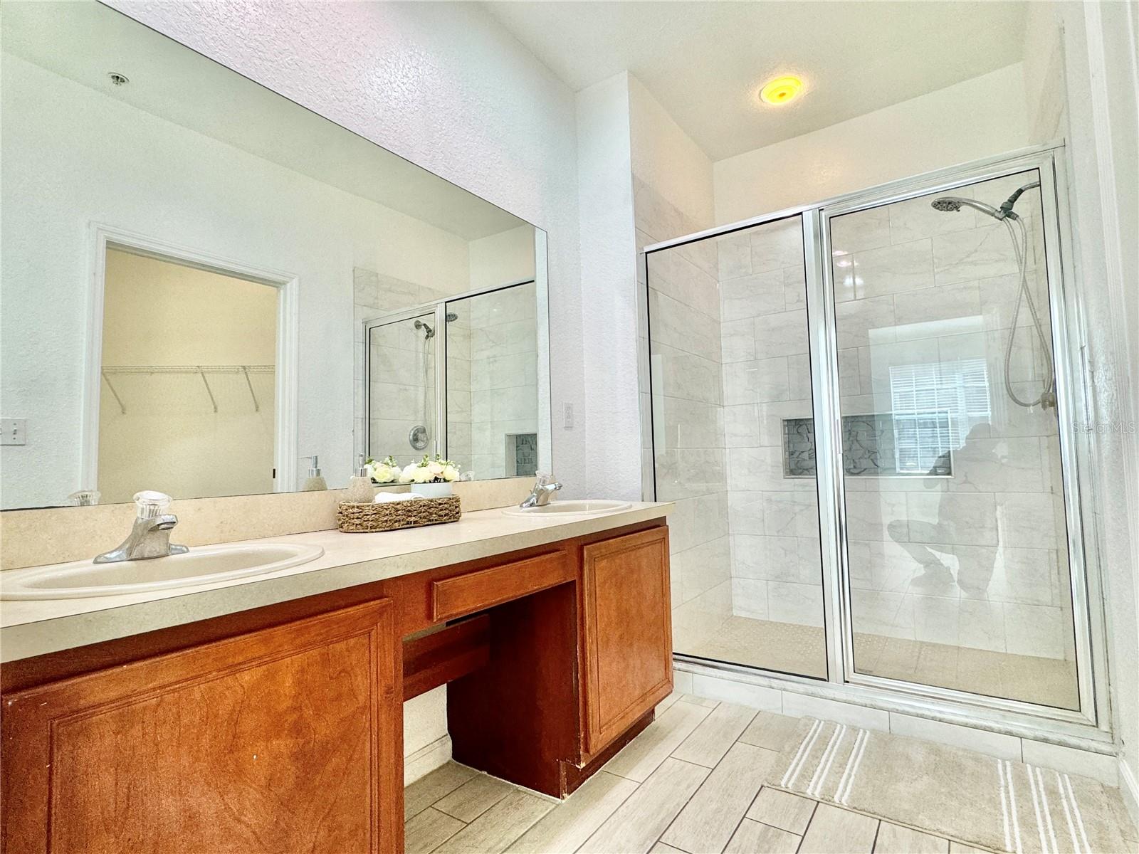 3001 LAUREL PARK LN #102, KISSIMMEE, FL, 34741
