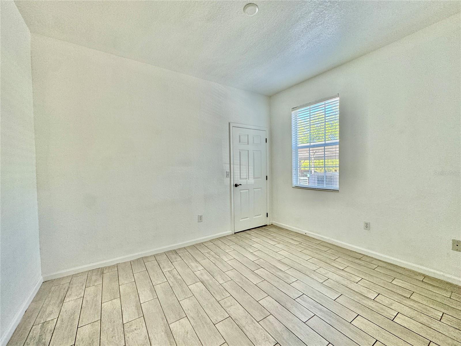 3001 LAUREL PARK LN #102, KISSIMMEE, FL, 34741