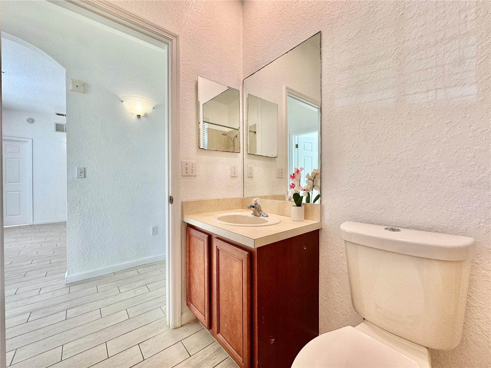3001 LAUREL PARK LN #102, KISSIMMEE, FL, 34741