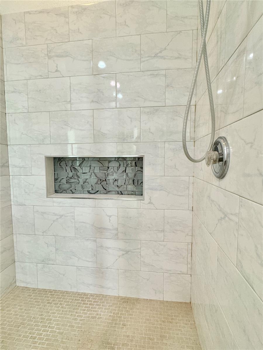 3001 LAUREL PARK LN #102, KISSIMMEE, FL, 34741