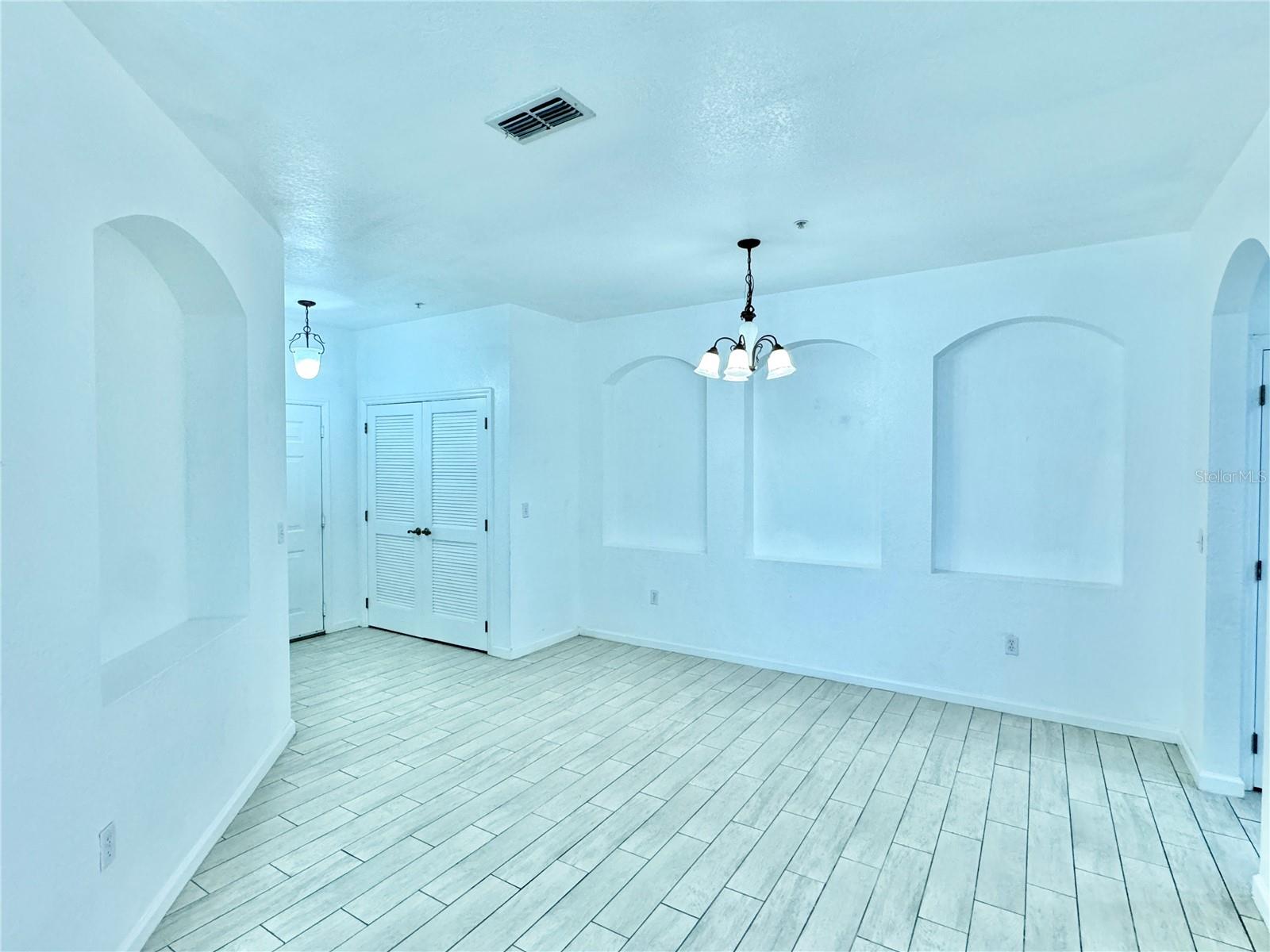 3001 LAUREL PARK LN #102, KISSIMMEE, FL, 34741