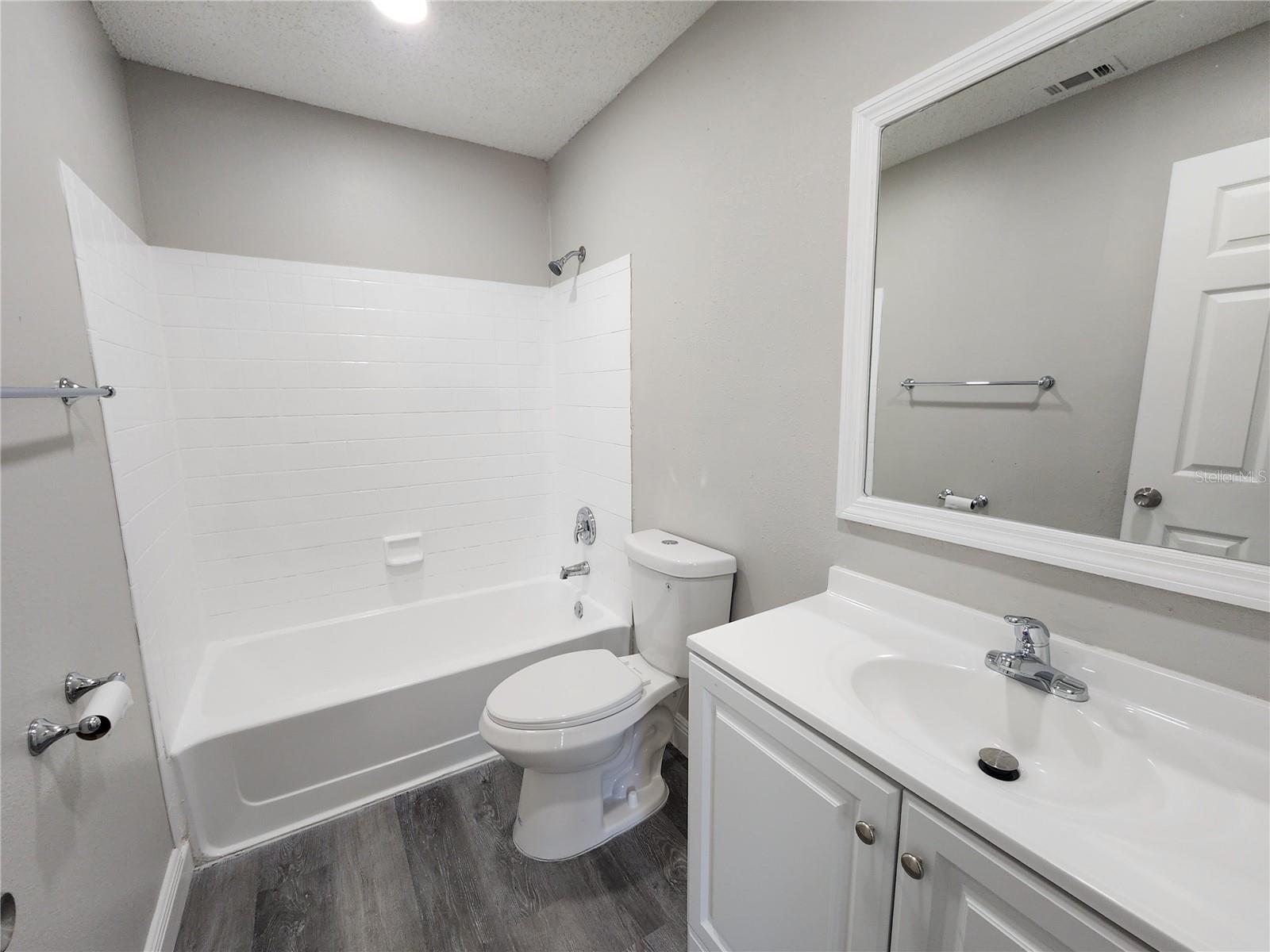 200 AFTON SQ #108, ALTAMONTE SPRINGS, FL, 32714