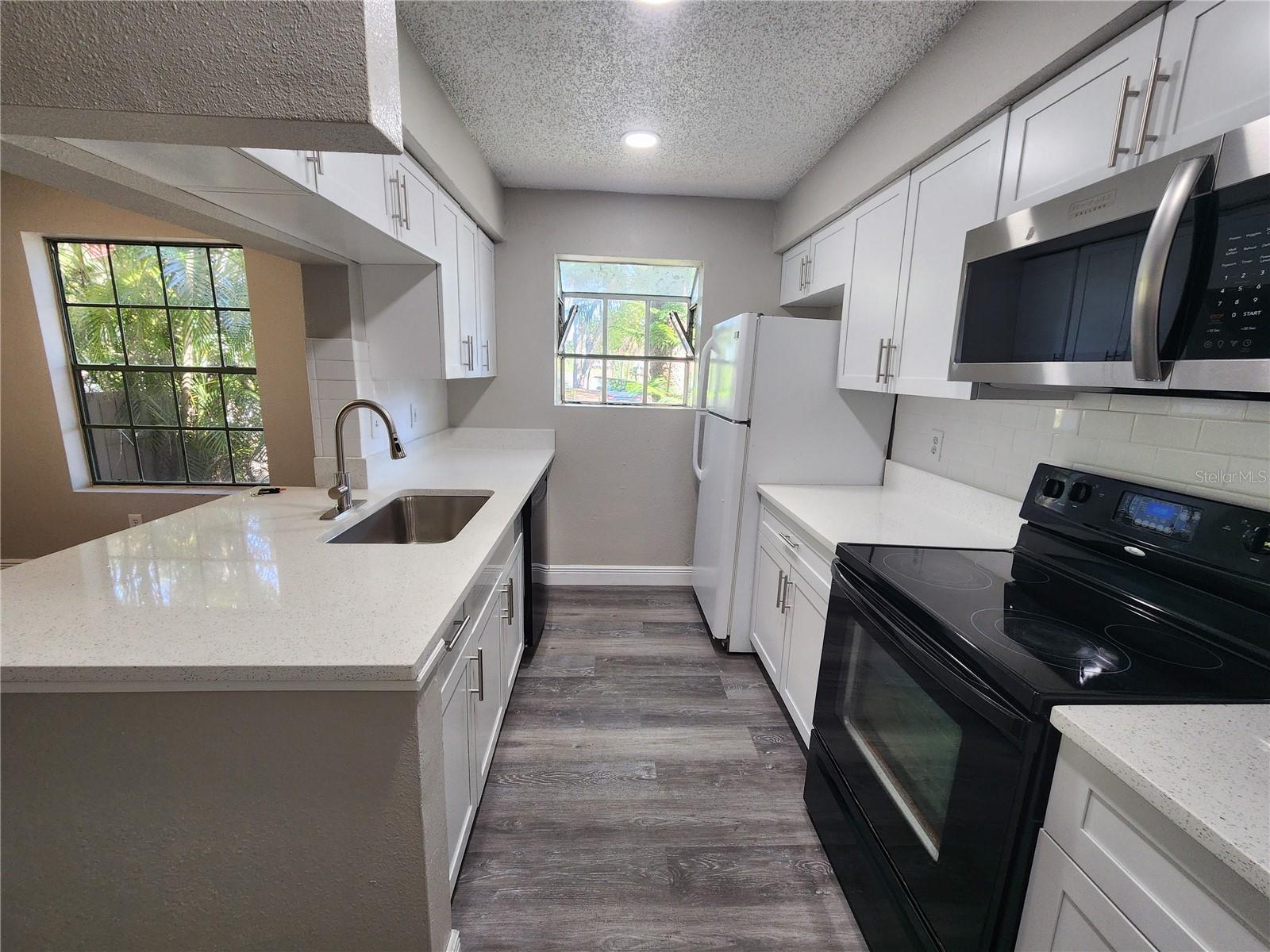 200 AFTON SQ #108, ALTAMONTE SPRINGS, FL, 32714