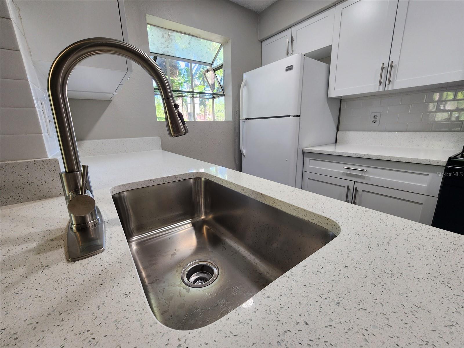 200 AFTON SQ #108, ALTAMONTE SPRINGS, FL, 32714
