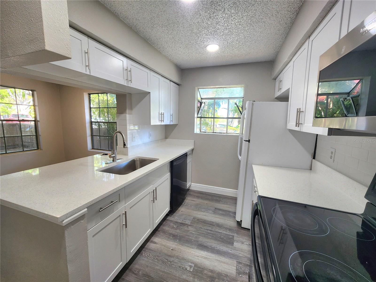 200 AFTON SQ #108, ALTAMONTE SPRINGS, FL, 32714
