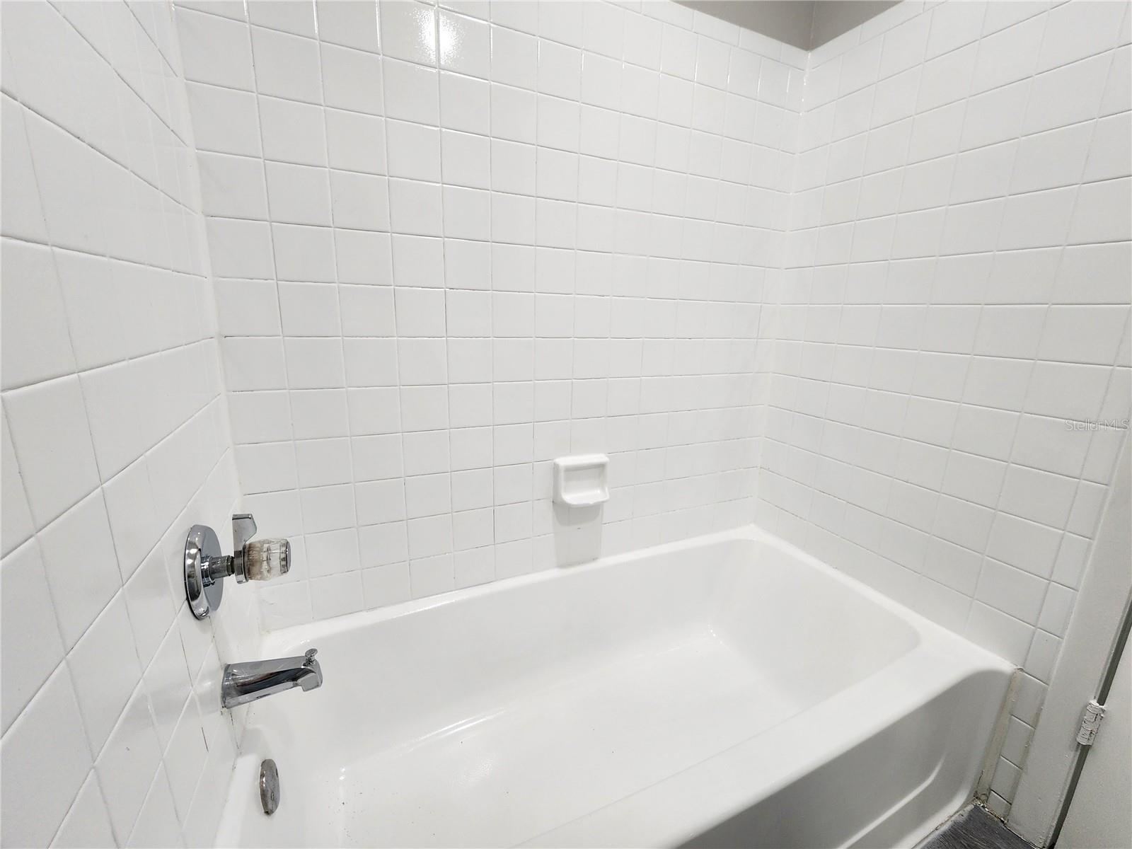 200 AFTON SQ #108, ALTAMONTE SPRINGS, FL, 32714