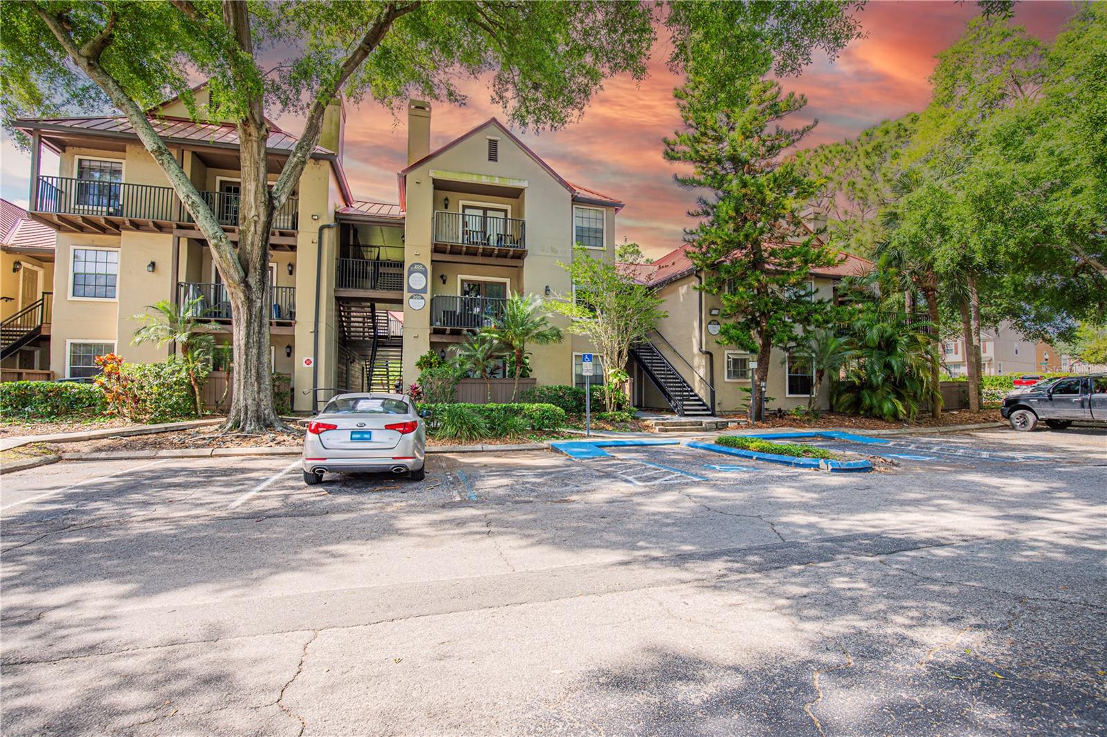 200 AFTON SQ #108, ALTAMONTE SPRINGS, FL, 32714