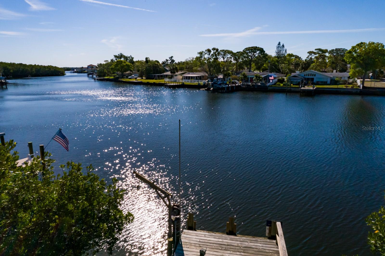 284 SUNLIT COVE DR NE, ST PETERSBURG, FL, 33702