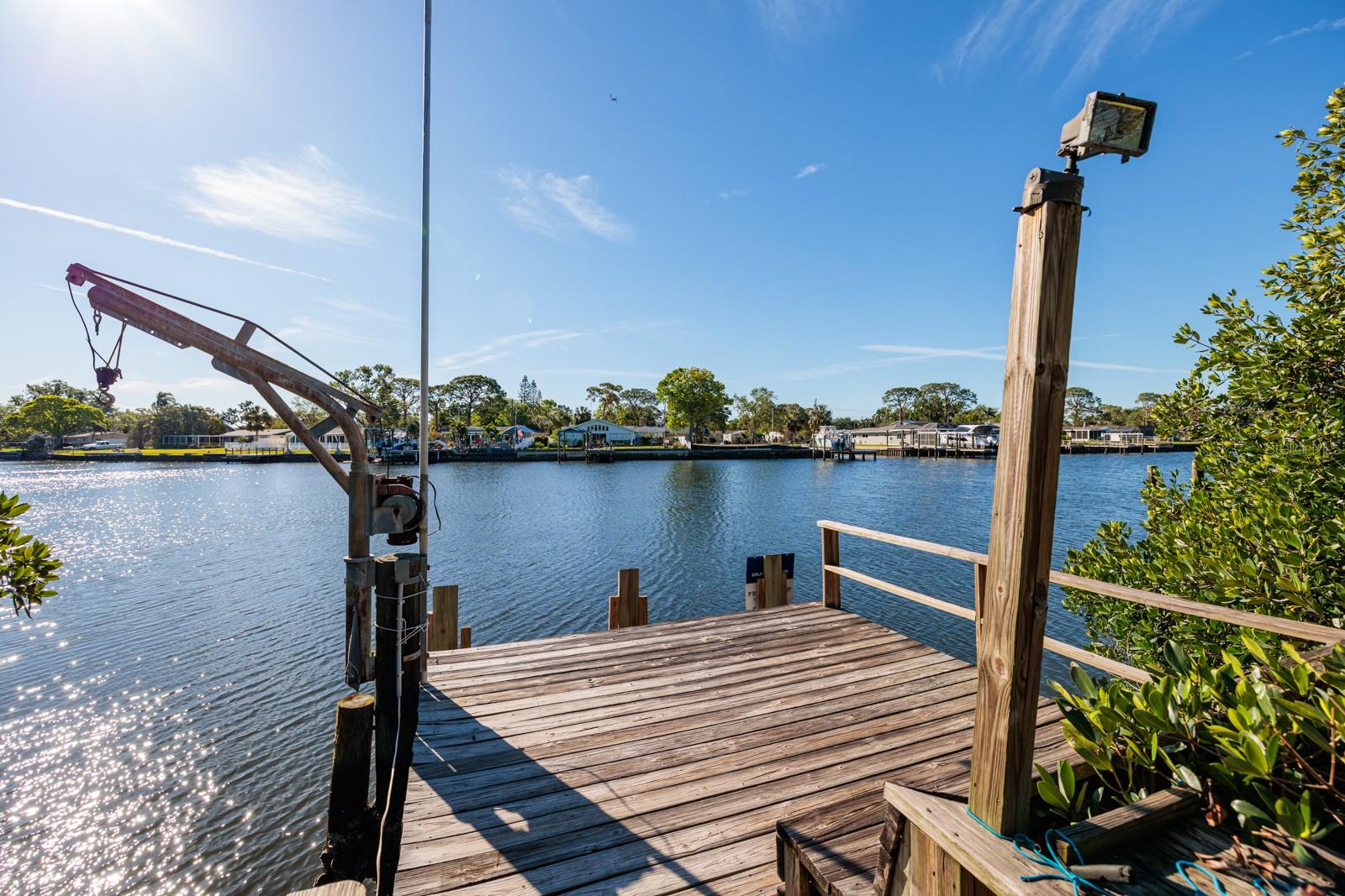 284 SUNLIT COVE DR NE, ST PETERSBURG, FL, 33702