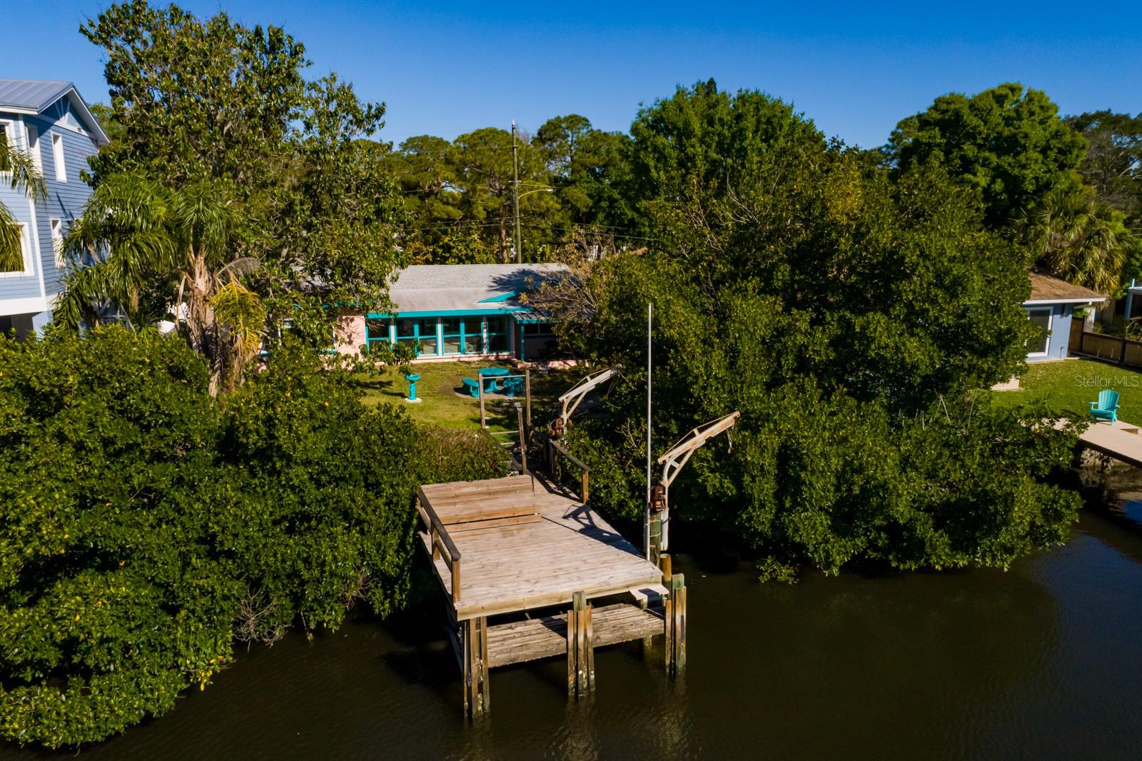 284 SUNLIT COVE DR NE, ST PETERSBURG, FL, 33702