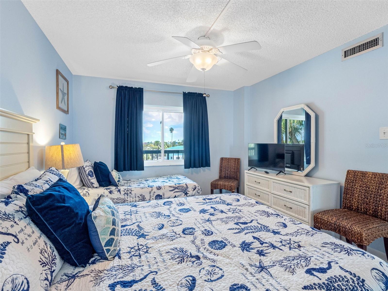 1300 GULF BLVD #301, INDIAN ROCKS BEACH, FL, 33785