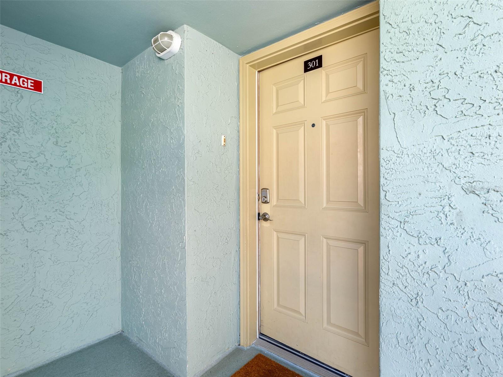 1300 GULF BLVD #301, INDIAN ROCKS BEACH, FL, 33785