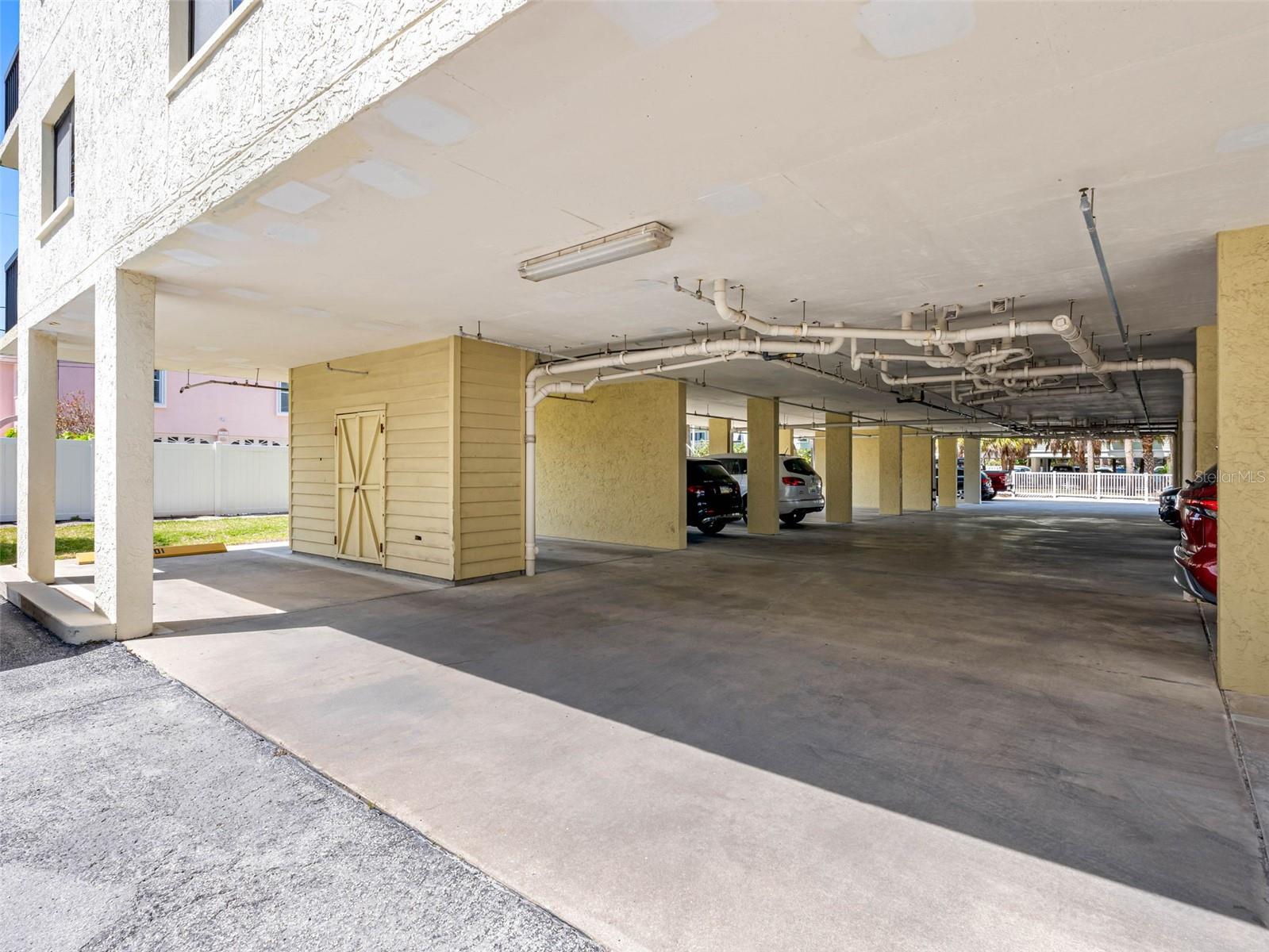 1300 GULF BLVD #301, INDIAN ROCKS BEACH, FL, 33785