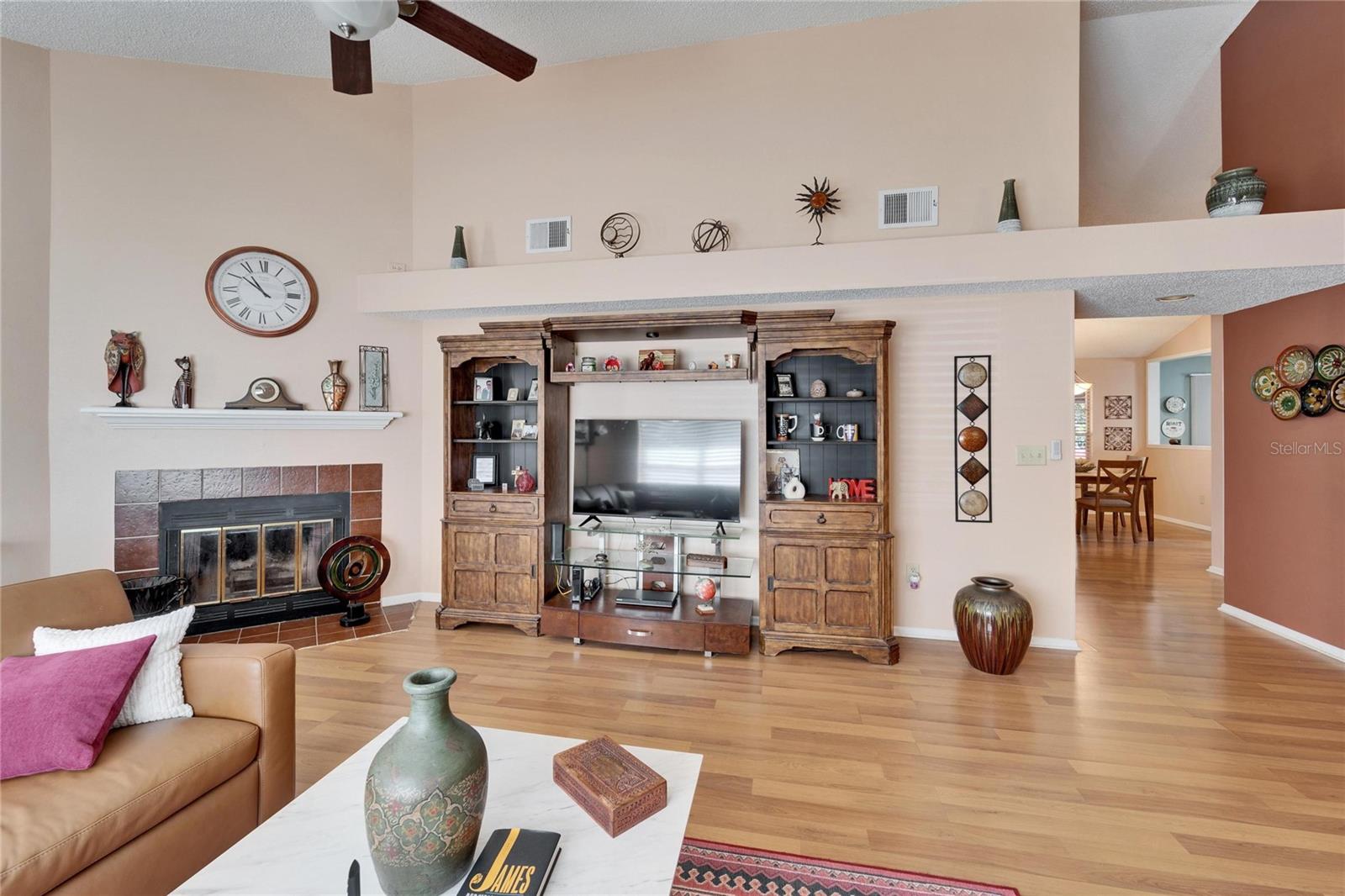 2033 SHADOW PINE DR, BRANDON, FL, 33511