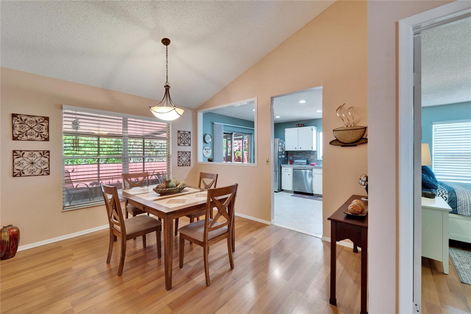 2033 SHADOW PINE DR, BRANDON, FL, 33511