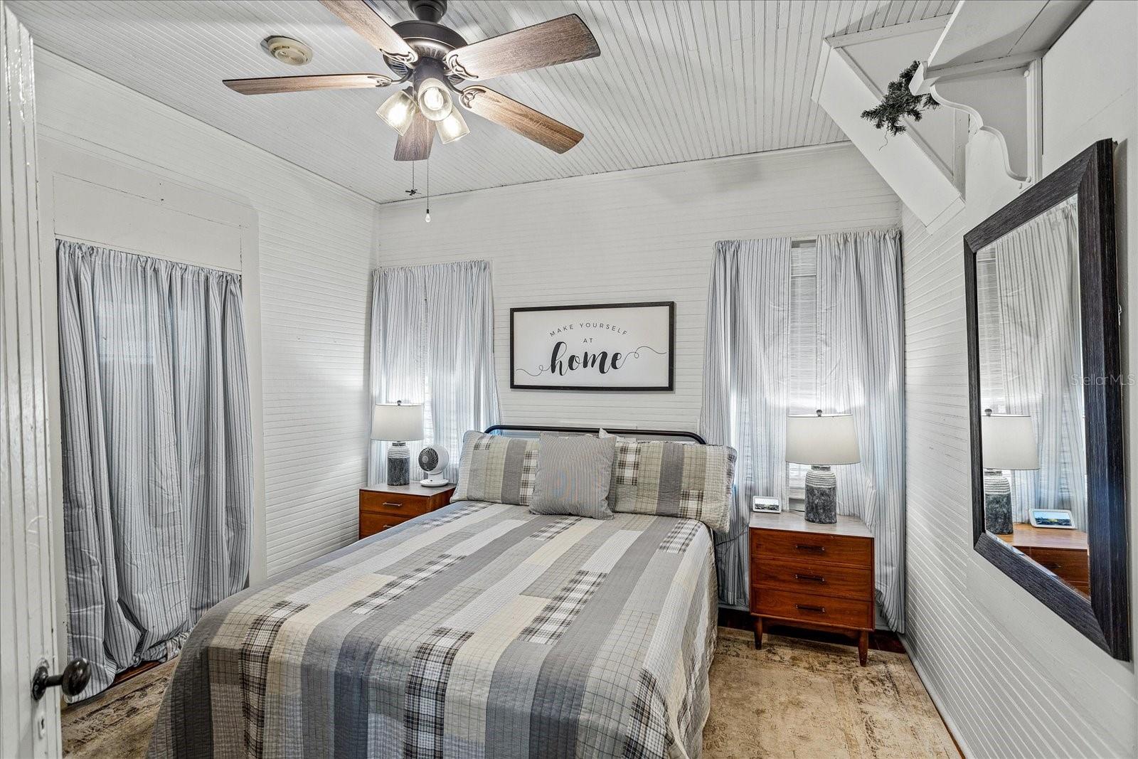 23730 FRANKLIN AVE, SORRENTO, FL, 32776