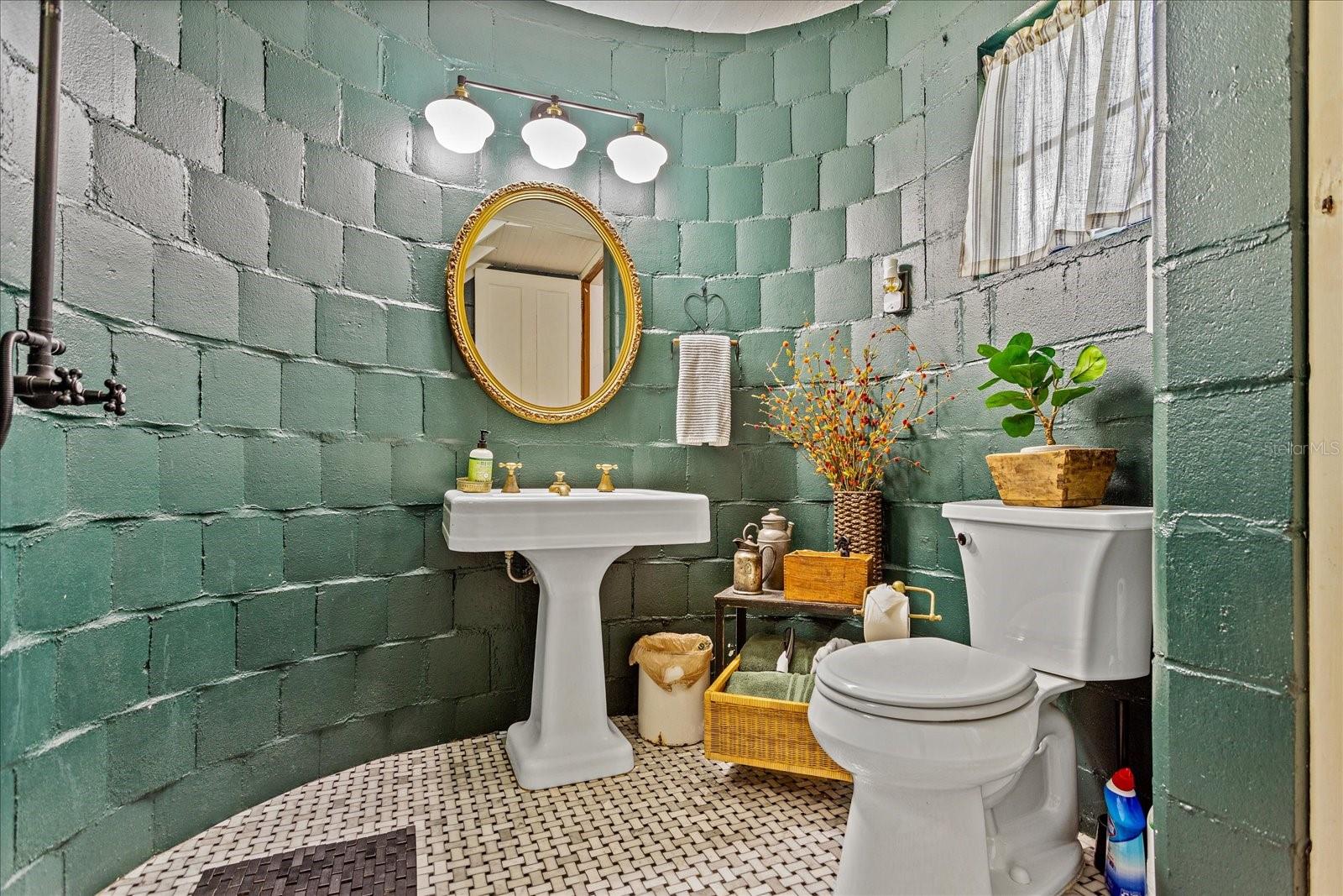 23730 FRANKLIN AVE, SORRENTO, FL, 32776