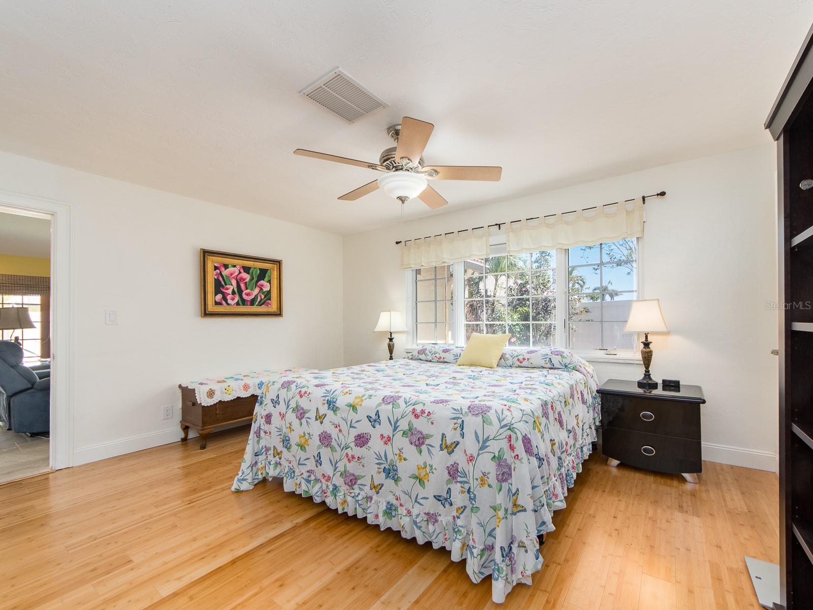 1140 81ST ST S, ST PETERSBURG, FL, 33707