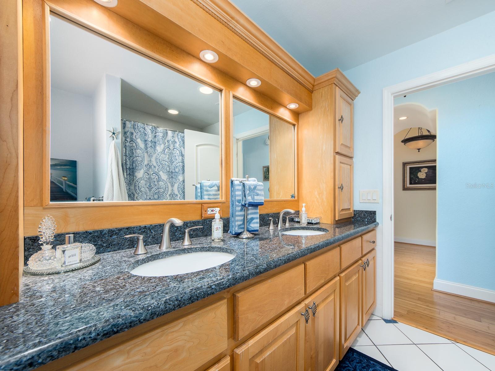 1140 81ST ST S, ST PETERSBURG, FL, 33707