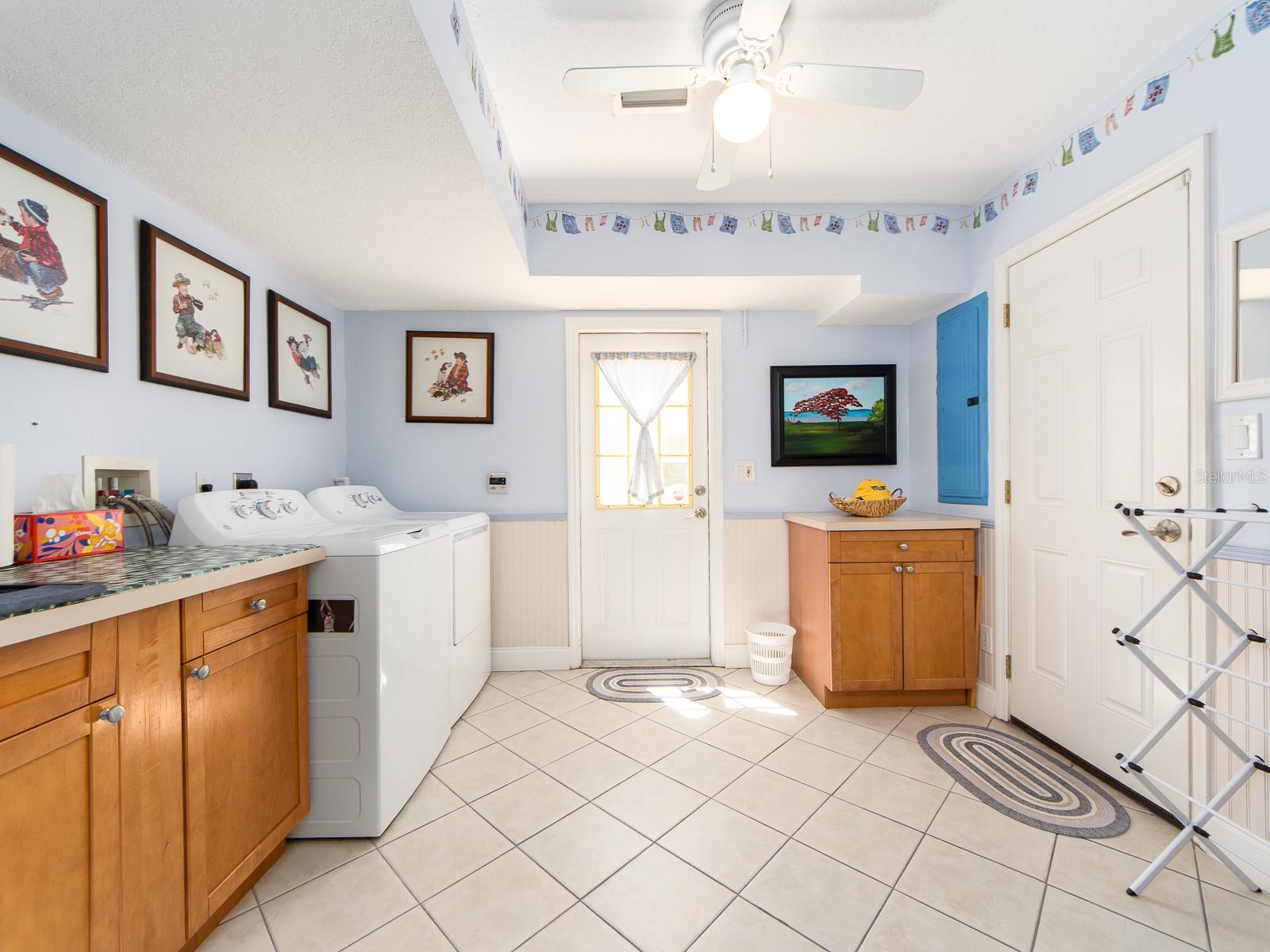 1140 81ST ST S, ST PETERSBURG, FL, 33707