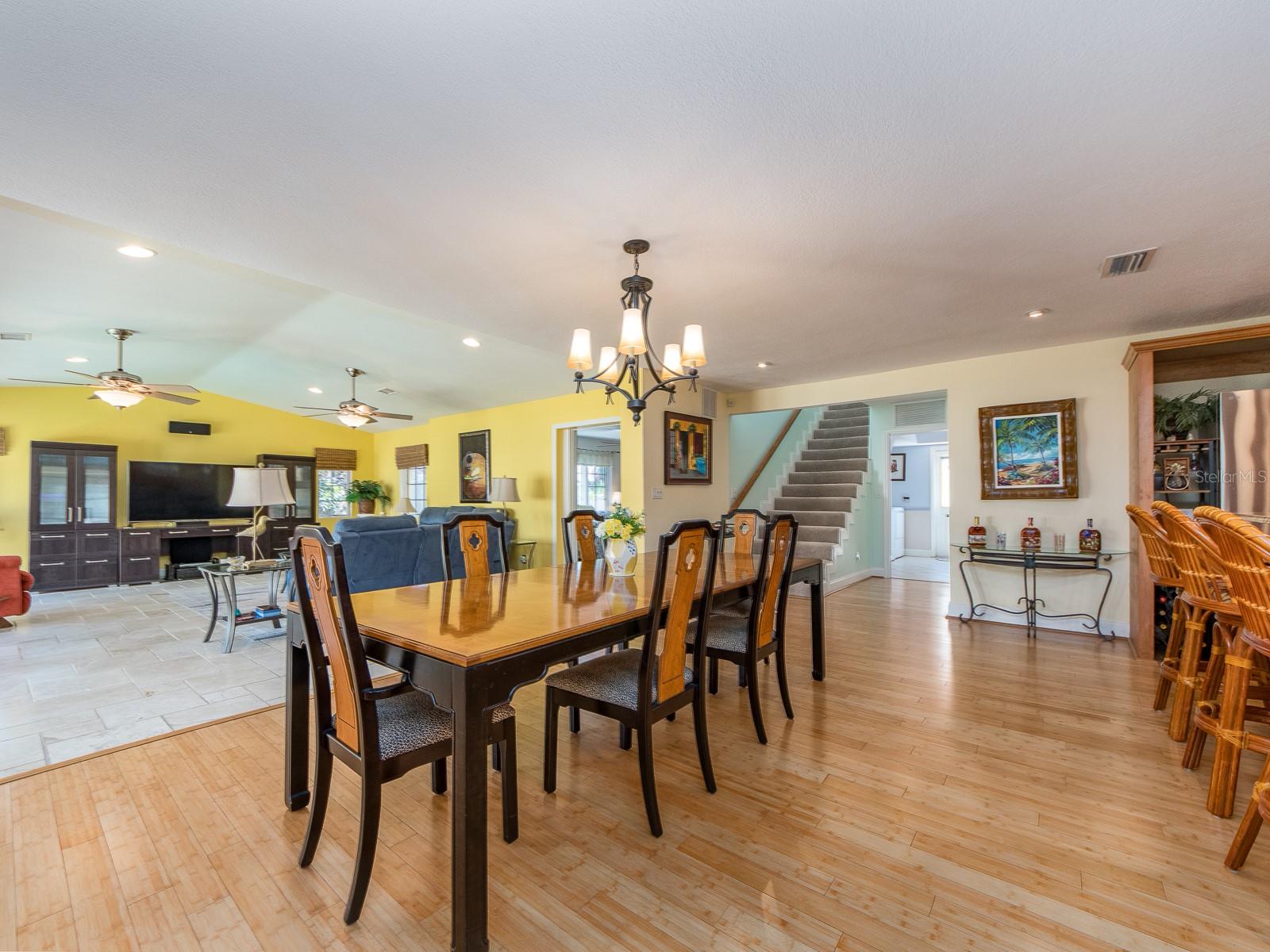 1140 81ST ST S, ST PETERSBURG, FL, 33707