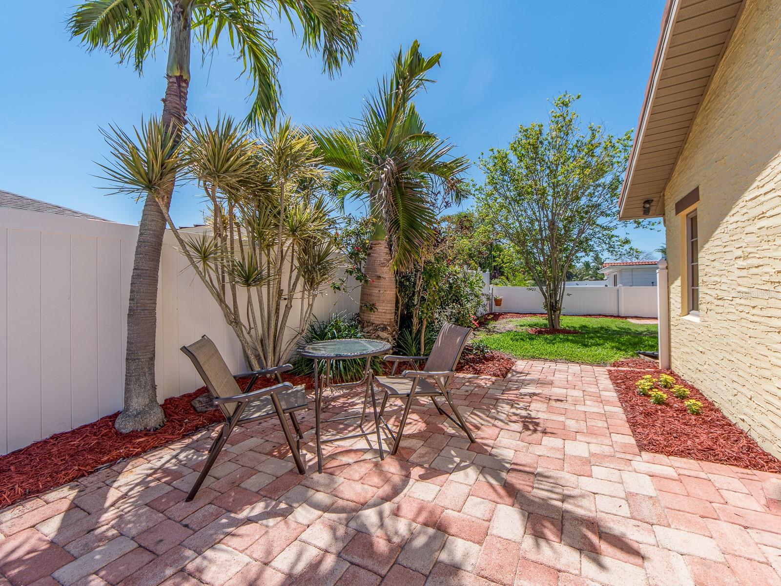 1140 81ST ST S, ST PETERSBURG, FL, 33707