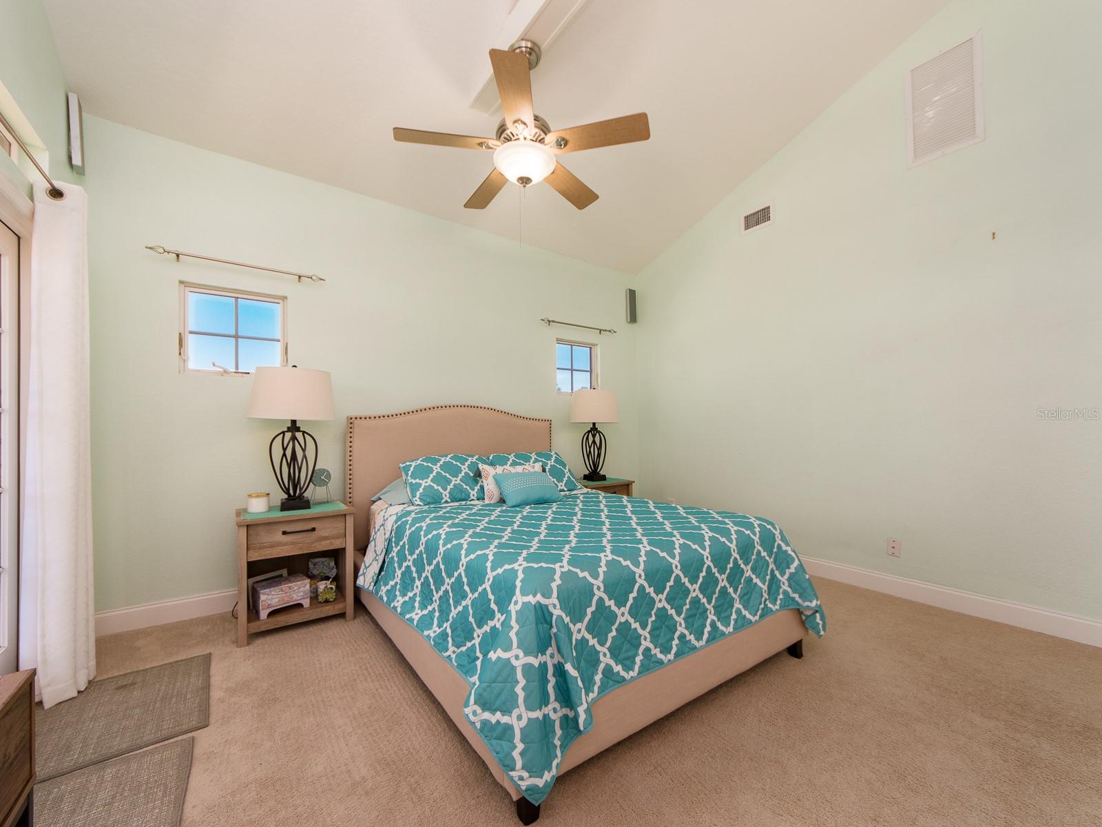 1140 81ST ST S, ST PETERSBURG, FL, 33707
