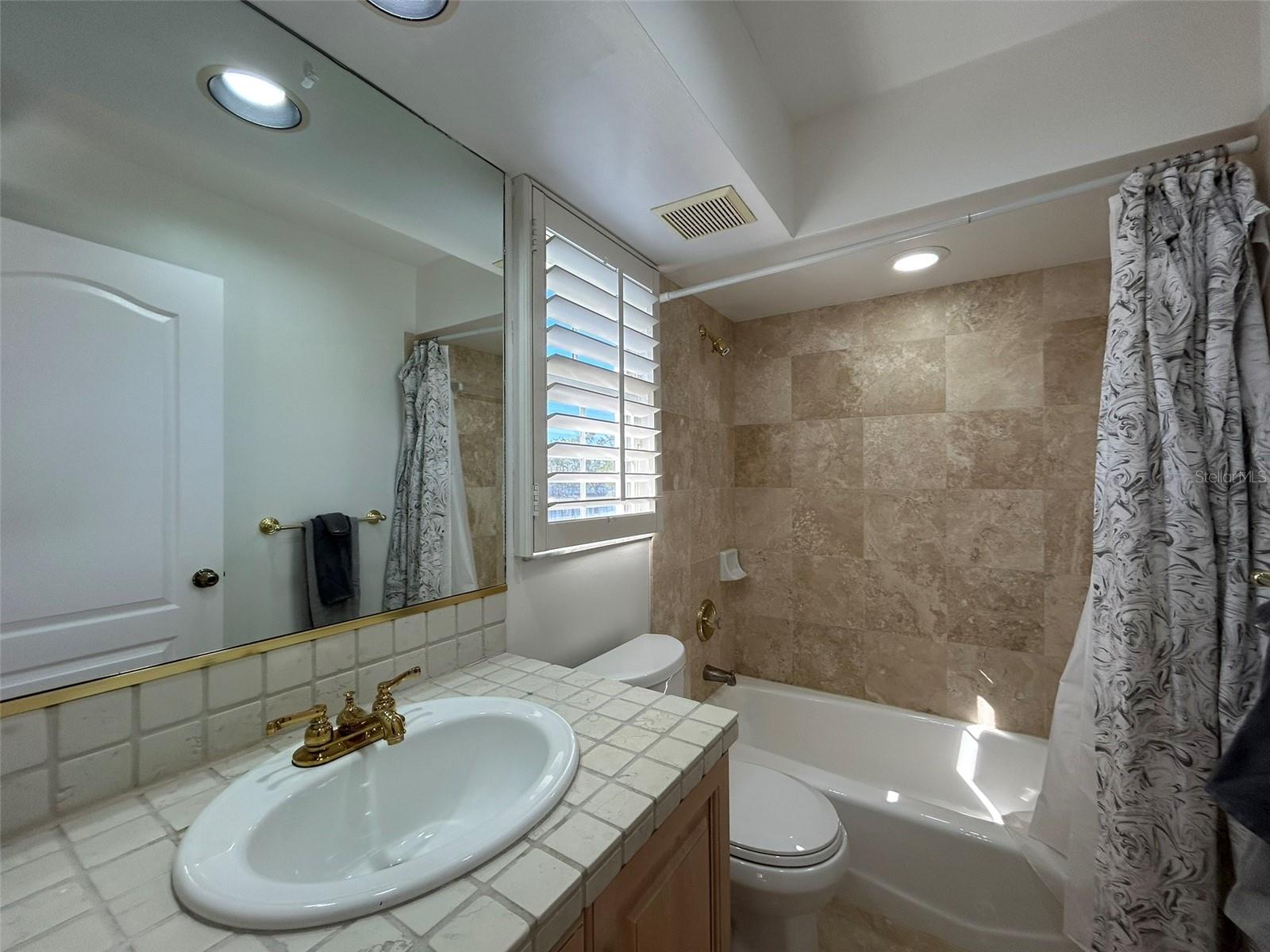 3605 54TH DR W #204, BRADENTON, FL, 34210