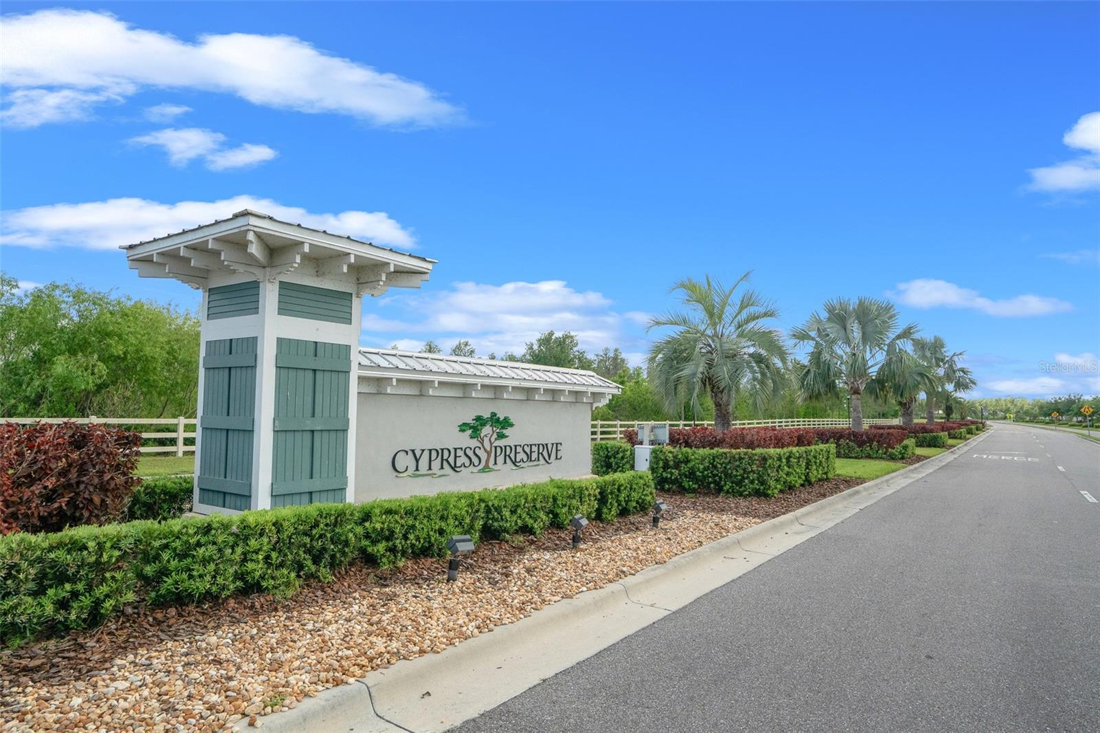 17663 TURNING LEAF CIR, LAND O LAKES, FL, 34638