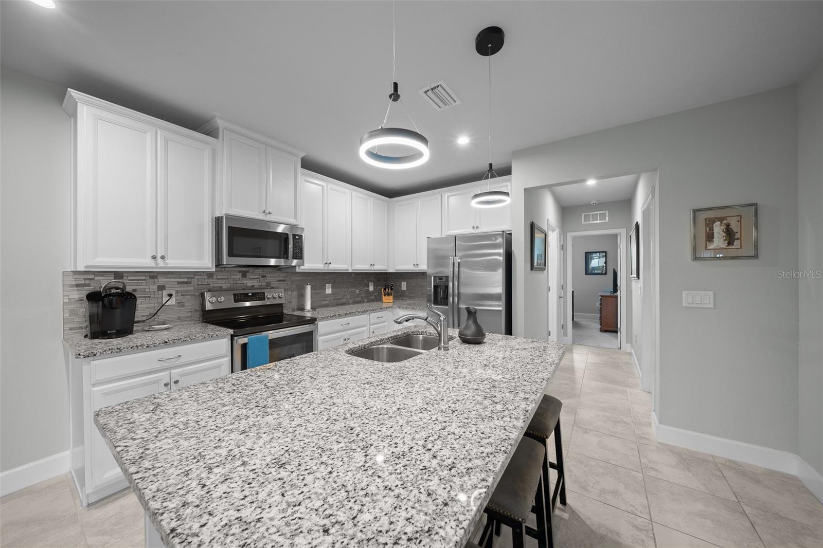17663 TURNING LEAF CIR, LAND O LAKES, FL, 34638