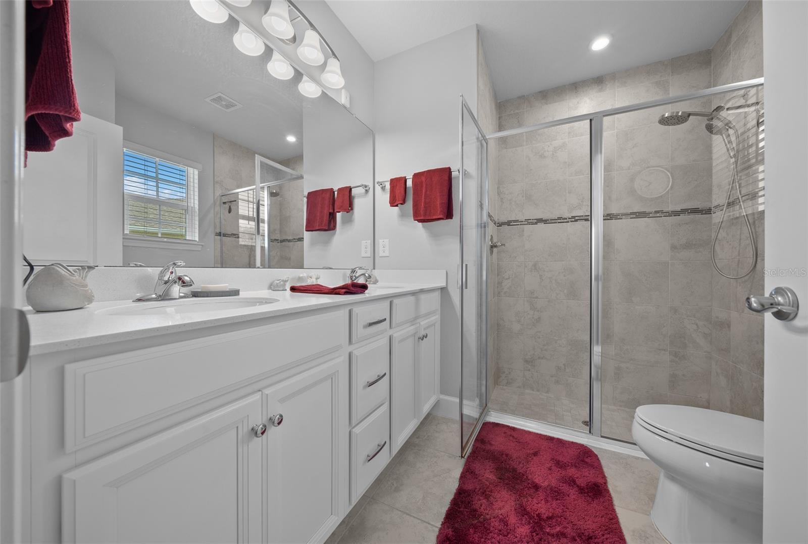 17663 TURNING LEAF CIR, LAND O LAKES, FL, 34638