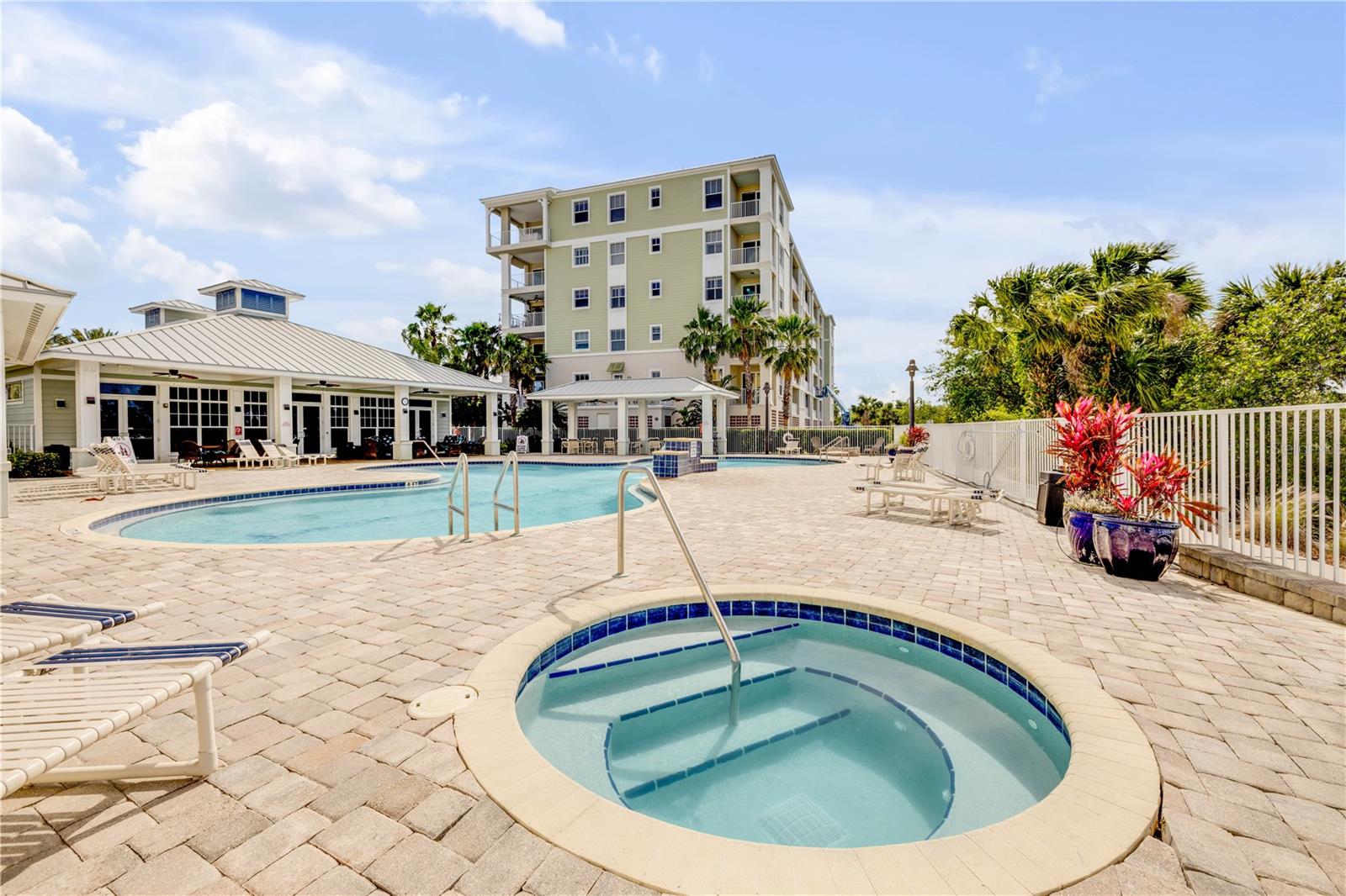 4 RIVERWALK DR #402, NEW SMYRNA BEACH, FL, 32169