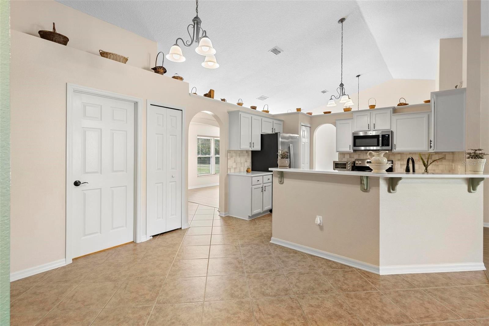 2530 LEONARD DR, DELTONA, FL, 32725