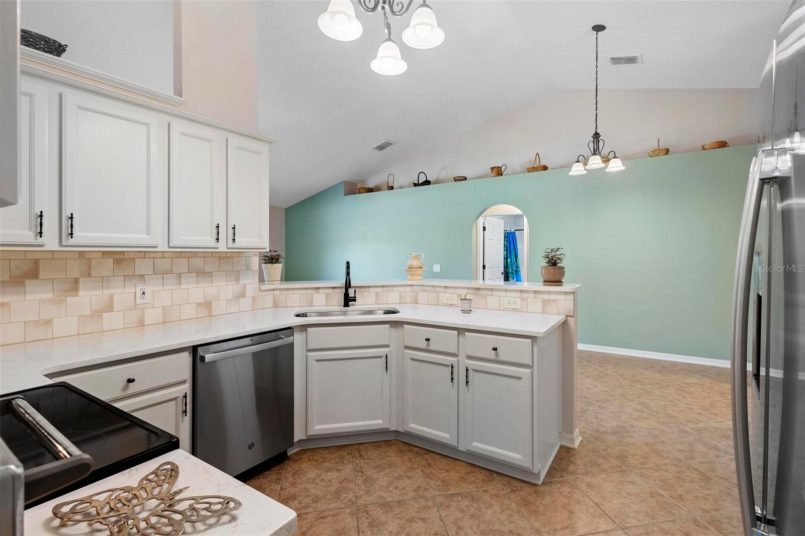 2530 LEONARD DR, DELTONA, FL, 32725
