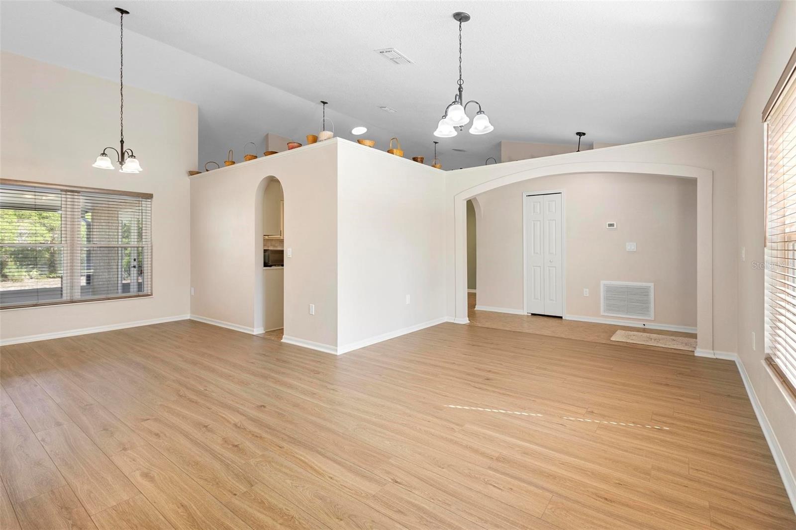2530 LEONARD DR, DELTONA, FL, 32725