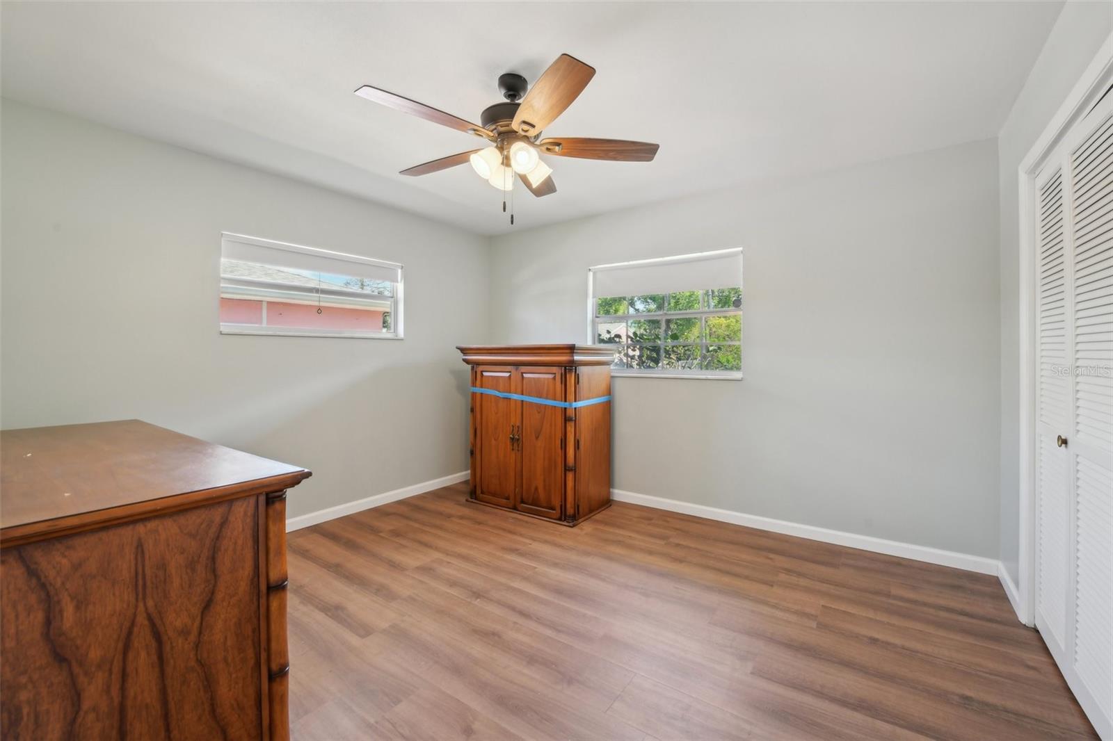 1125 HILLCREST CT, EUSTIS, FL, 32726